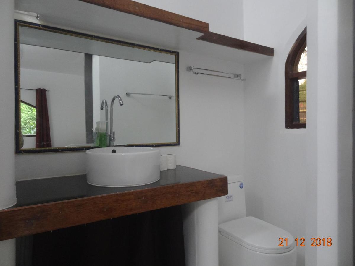 Franswa Inn El Nido Ngoại thất bức ảnh